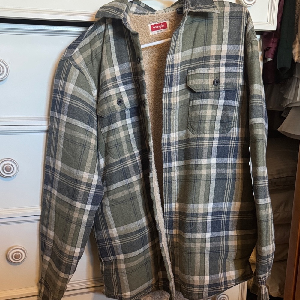 Wrangler Olive and Navy Plaid Shirt Jacket